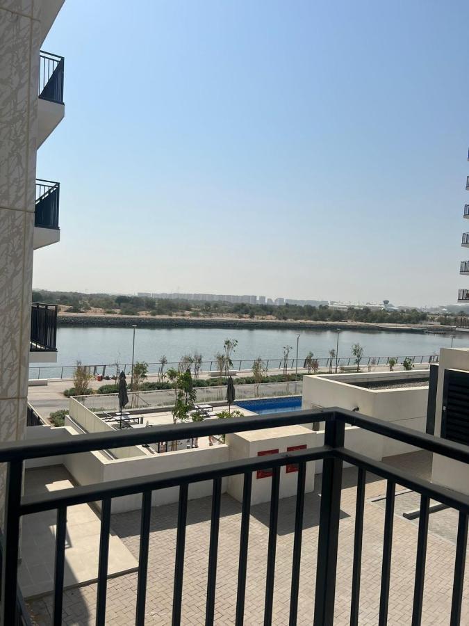Next To Yas Island'S Gems - Canal+Pool View Apartman Abu Dzabi Kültér fotó