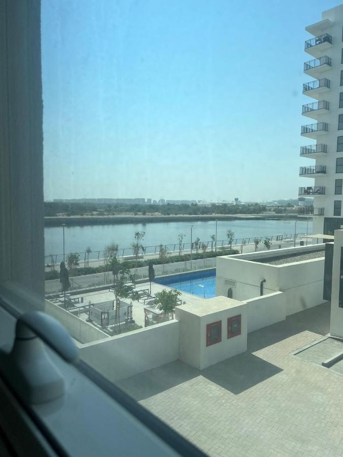 Next To Yas Island'S Gems - Canal+Pool View Apartman Abu Dzabi Kültér fotó